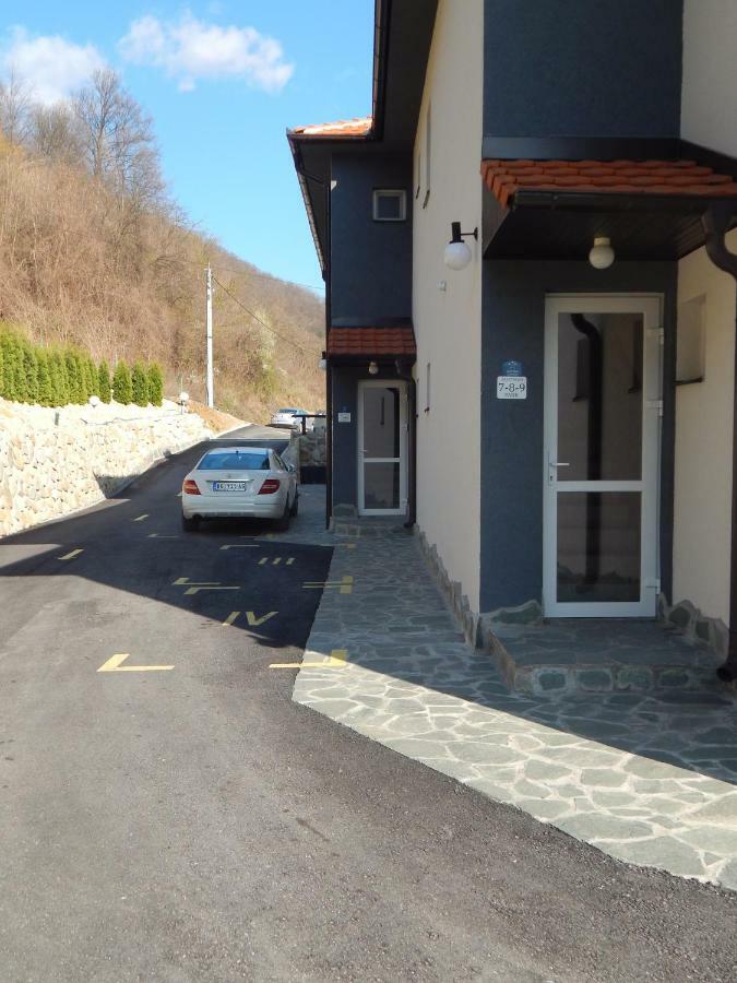 Park 2016 Апартамент Surdulica