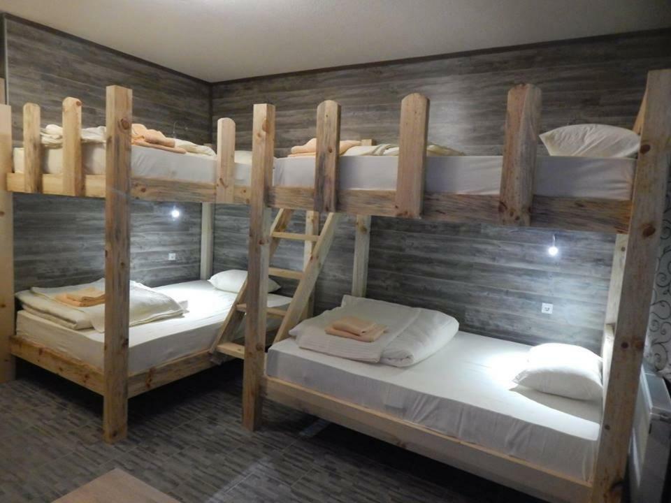 Апартамент Park 2016 Surdulica